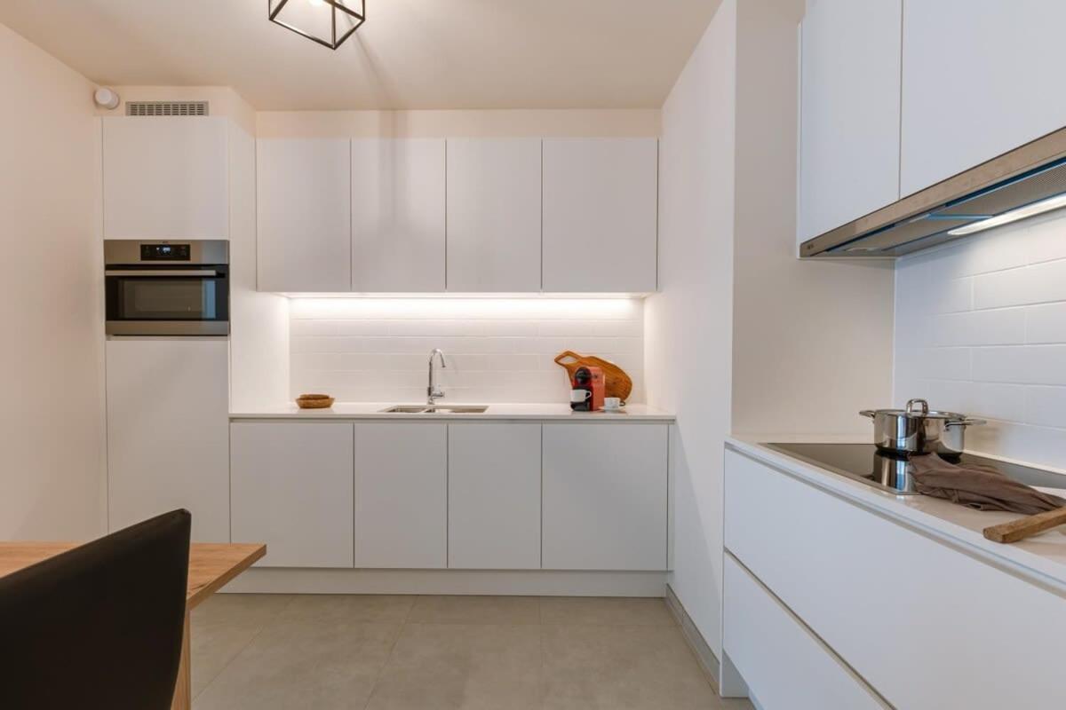 Huswell - Bright Apartment Only 5 Minutes From The Beach Middelkerke Bagian luar foto